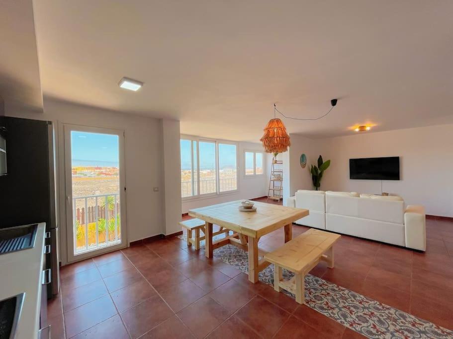 Apartamento Casa Bamboo Corralejo, Espacioso, Piscina Y Parking Exteriör bild